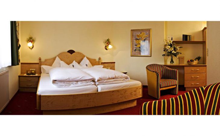 Hotel Jagerhof, Ischgl, Double Bedroom